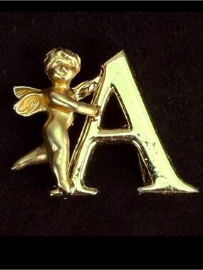 Vintage Goldtone Angel initial A brooch pin